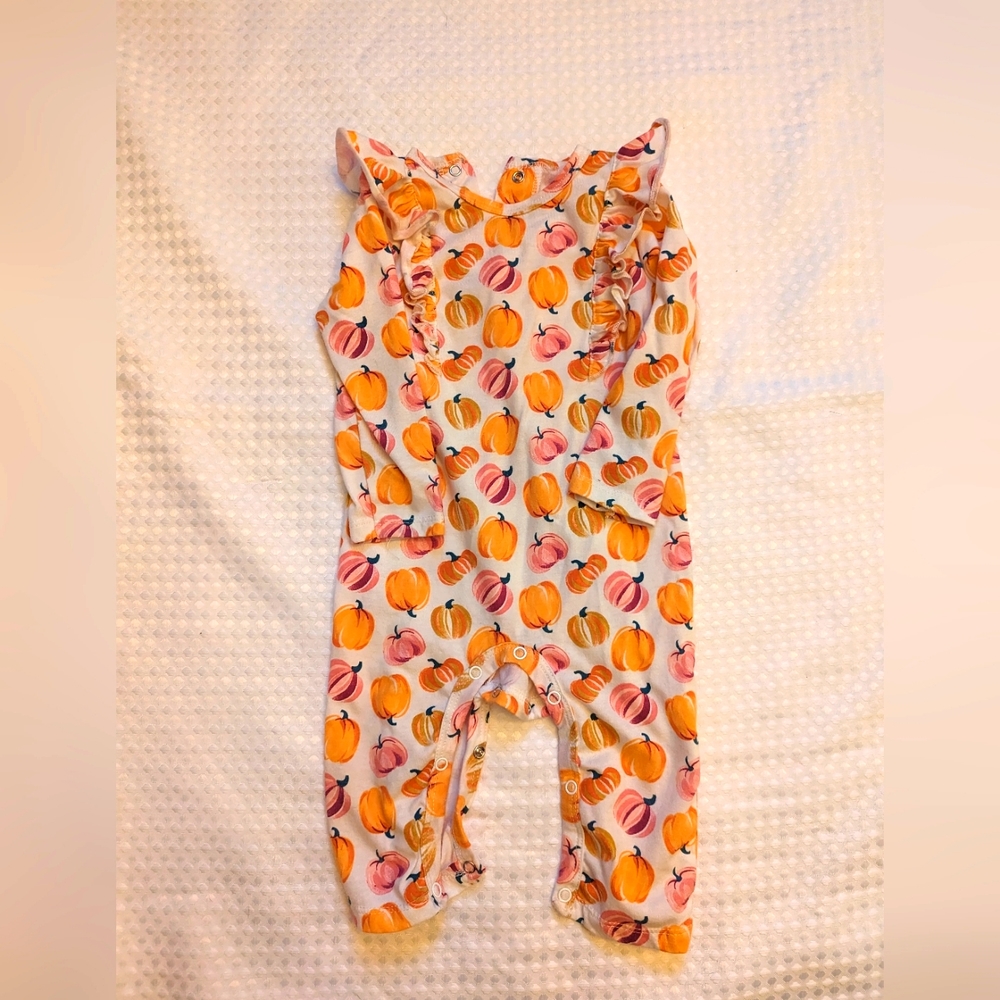 6-8mo pumpkin jumper